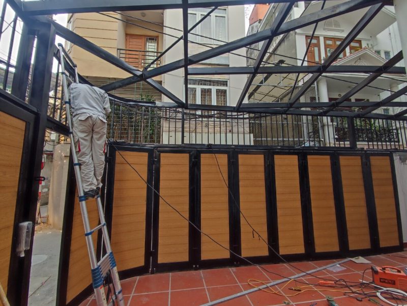 Cửa trượt cong tự động