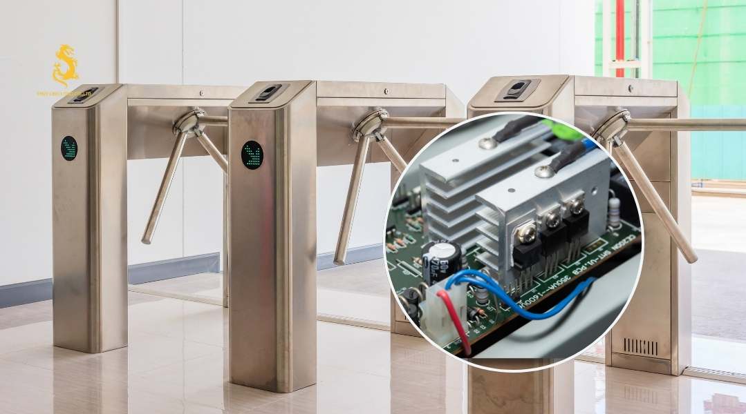 Bộ lưu điện (UPS) giúp duy trì hoạt động cổng barrier khi mất điện tạm thời