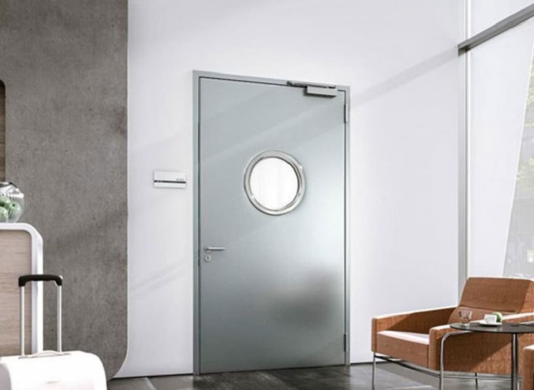 Cửa chống cháy làm bằng gì Inox