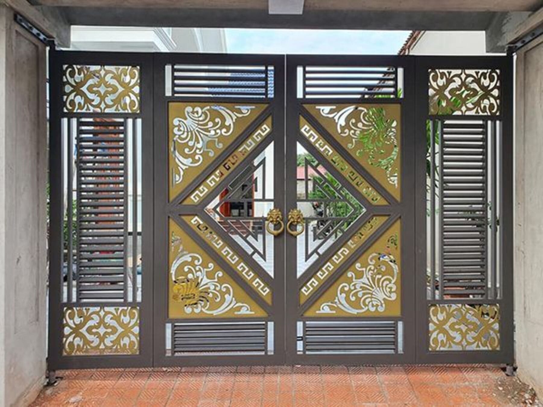 Xác định loại cổng sắt và điều kiện lắp đặt